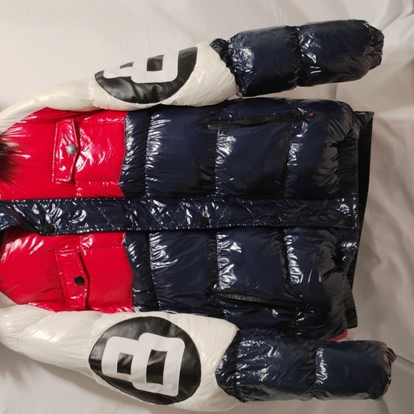 SALE! Awaknd Land All Season Weather Collection 8 Ball Puffer Coat Sz.M - Picture 3 of 16